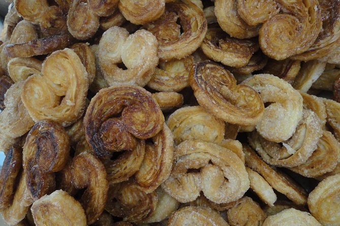 Rome Gourmet Food Tour: An Exclusive Full Meal by Do Eat Better - The guide factor: humor, food culture, and answers that stick