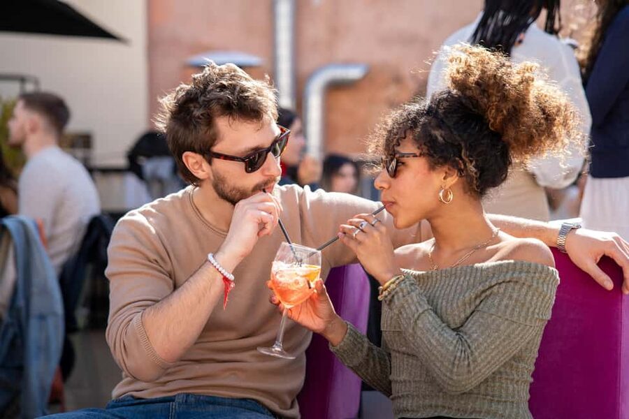 Rome: Guided Bar Crawl with Drinks & Dark History - Where You Start (Piazza della Madonna dei Monti) and How the 3 Hours Moves