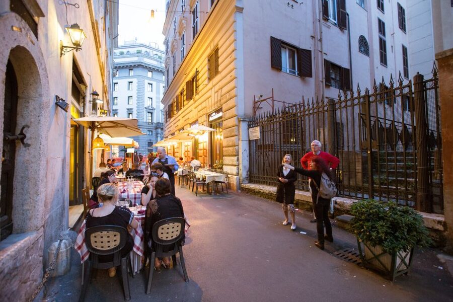 Rome: Guided City Center Evening Sightseeing Walking Tour - Where the tour starts: Piazza del Popolo and the sunset climb