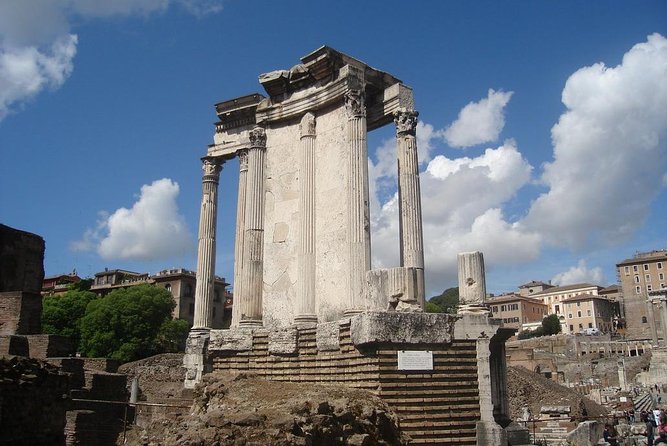Rome: Guided Group Tour of Colosseum, Roman Forum & Palatine Hill - Palatine Hill: The Best High-View Moment for Understanding Roman Power