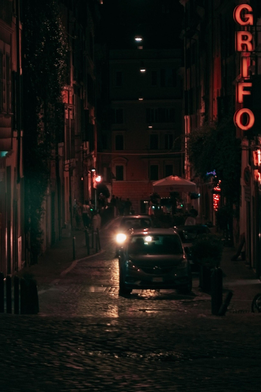 Rome: Guided Haunted Rome Ghost Tour with Dowsing Rods - A Stop Linked to the Getty Kidnapping