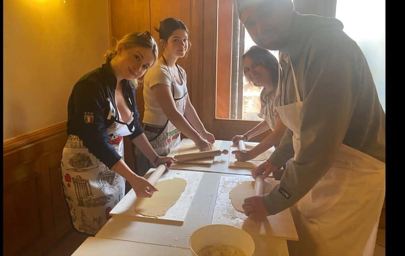 Rome: Hands-On Pasta & Tiramisu Class - Quick Schedule Logic: Make It Fit Your Rome Day