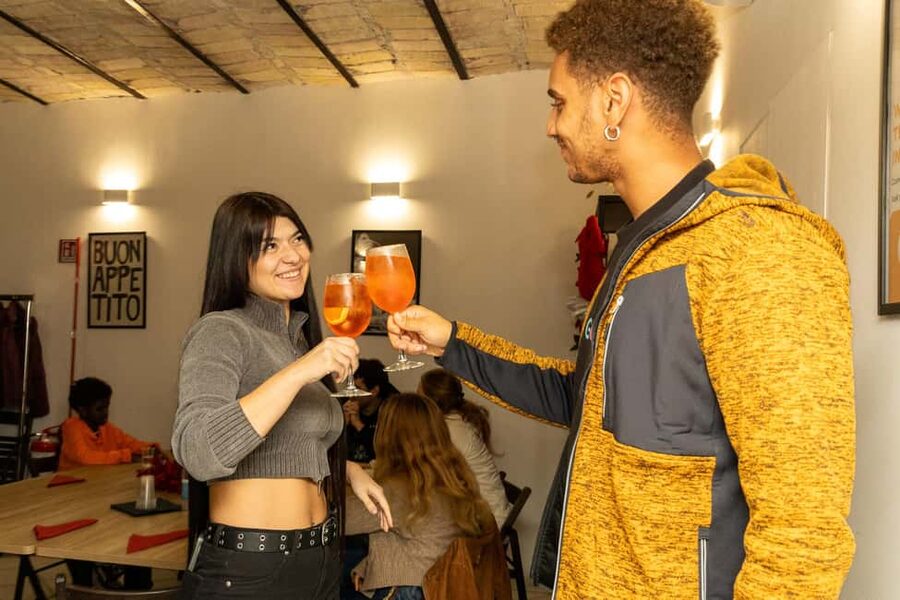 Rome: Hands-On Pizza Cooking Class with Spritz Mixology - Spritz mixology while the pizza bakes: Aperol and Hugo