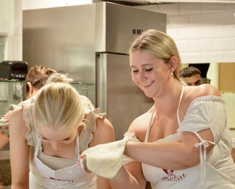 Rome: Hands-On Pizza Making Class near the Vatican with Wine - From Oven to Table: Wine, Beer, or Soft Drink with Your Pizza