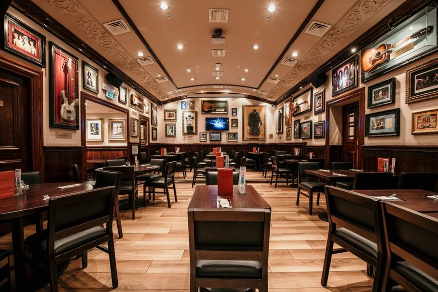 Rome: Hard Rock Cafe Experience - Service That Makes the Difference