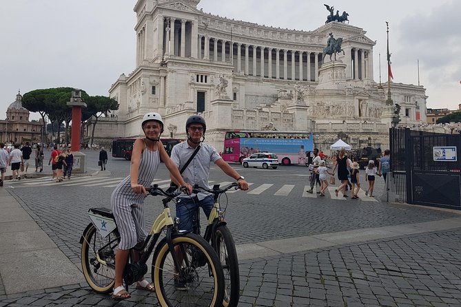 Rome Highlights Bike tour - Campo de’ Fiori, Trastevere, and Circo Massimo: markets to big skies