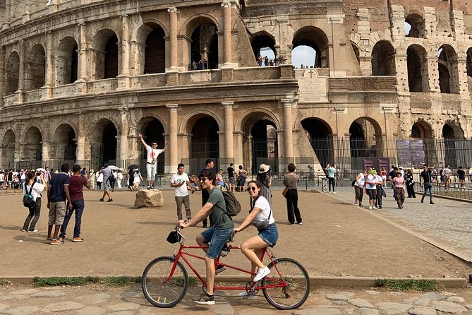 Rome Highlights by E-Bicycle Small group - Riding through Circus Maximus: chariot-race scale from the saddle
