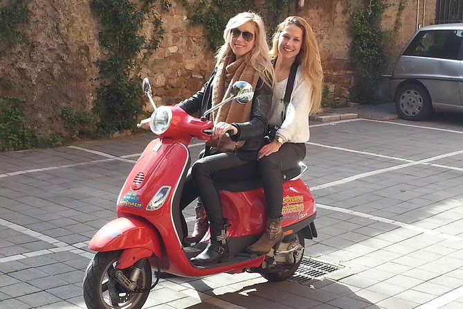 Rome Highlights by Vespa Private guided Tour - St. Peter’s Square and the Pantheon: best of both worlds
