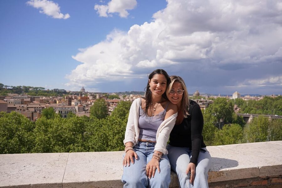 Rome: Highlights Photo Shoot for Memorable Moments - Choosing Your Start: Trevi, Giardinetto del Monte Oppio, or Via del Monte Oppio 1