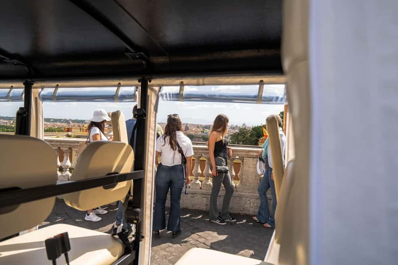 Rome: Highlights Tour in Golf Cart - Rione Monti to the Colosseum area: seeing the right approach