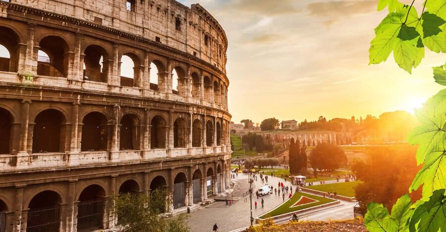 Rome: Hop-on Hop-off Bus Tour and Colosseum Experience - The open-top bus: how the route actually helps your day