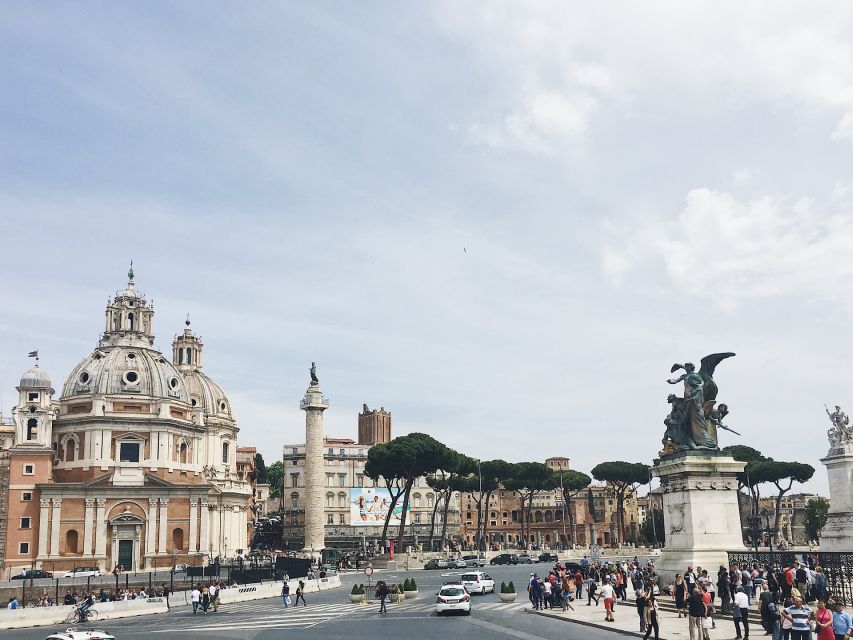 Rome: Immersive Underground and Piazzas Tour - Under Piazza Navona: Stadium of Domitian beneath the streets