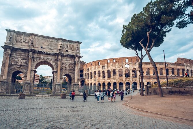 Rome in a Day: Hop on Hop Off Open Bus Sightseeing Tour - Route Logistics at Termini: QR Codes, Bus Lines, and Finding the Right Stop