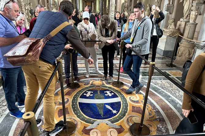 Rome in A Day Tour: Vatican, Sistine, Colosseum, Trevi & Pantheon - Entering the Colosseum and getting the Forum right