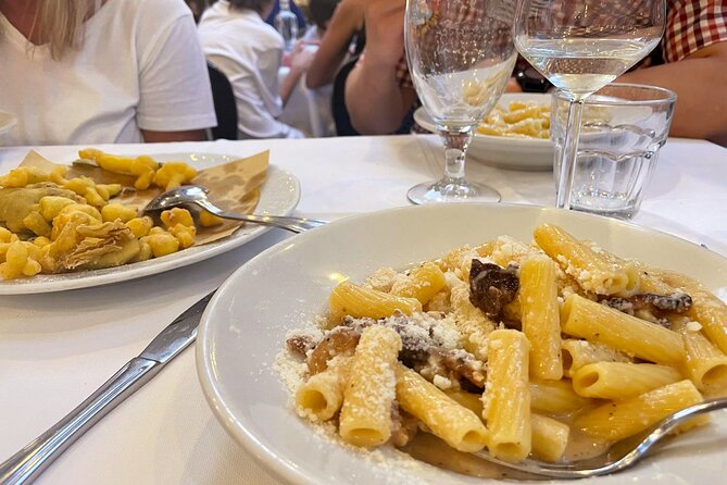 Rome in the Evening Cannondale EBike Tour with optional Dinner - Spanish Steps, Trevi Fountain Lights, and Piazza Venezia’s Layers