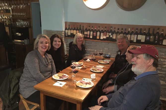 Rome Jewish Ghetto Food & Wine Tour & Guided Visit of Top Sites Lit Up at Night - Guides and the Difference a Good One Makes