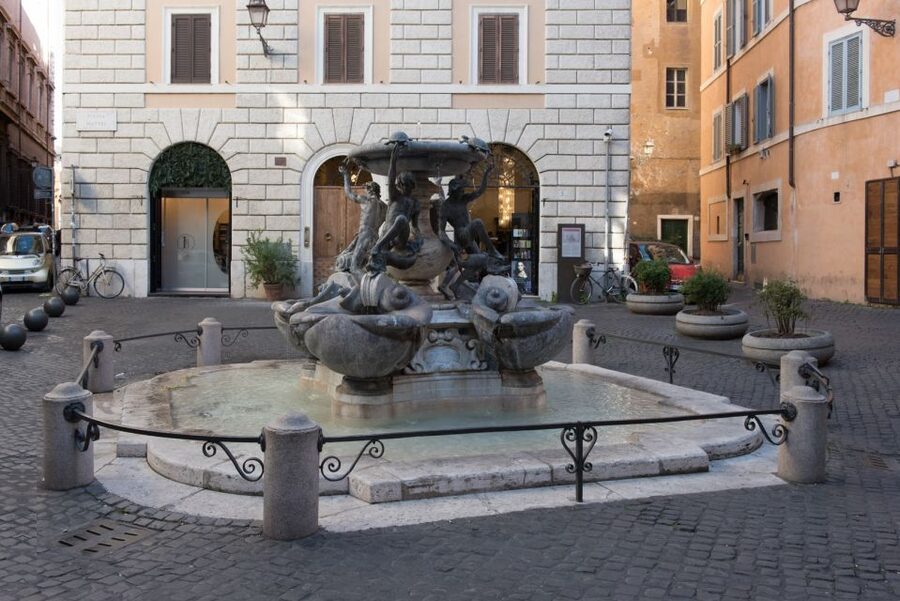 Rome: Jewish Ghetto, Great Synagogue & Trastevere Tour - Trastevere: A Lively Neighborhood Before the Shift in Tone