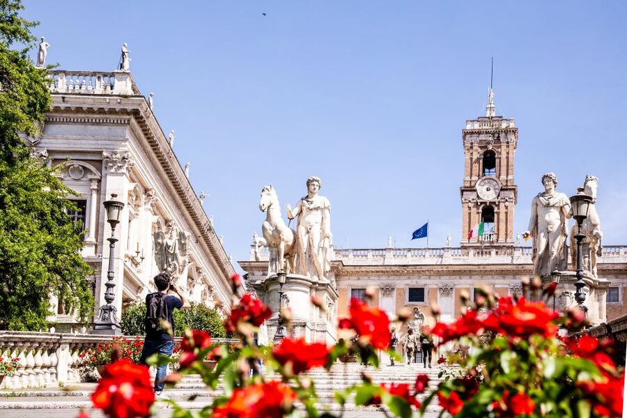 Rome: Jewish Ghetto Walking Tour - Piazza Mattei and the Turtle Fountain: love, legend, and a pause from the walking