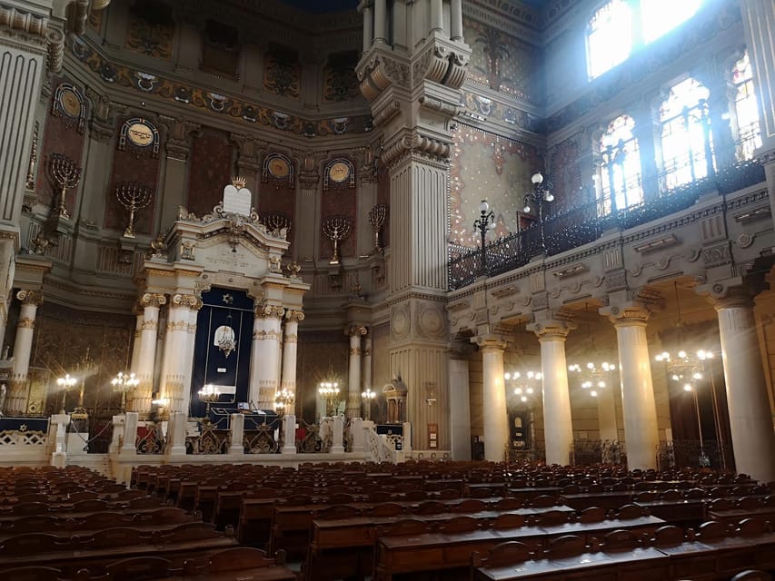 Rome: Jewish Museum and Tempio Maggiore Entry with Audio - The Seven Themed Rooms: How to Get More Out of Each Stop