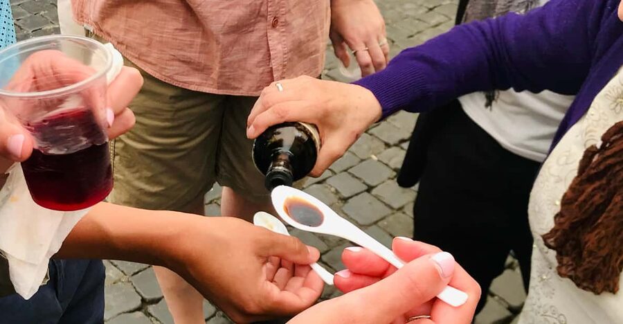 Rome: Jewish Quarter and Campo de' Fiori Street Food Tour - Pompey’s Theatre area and a quick beer-and-bites moment on Via dei Chiavari
