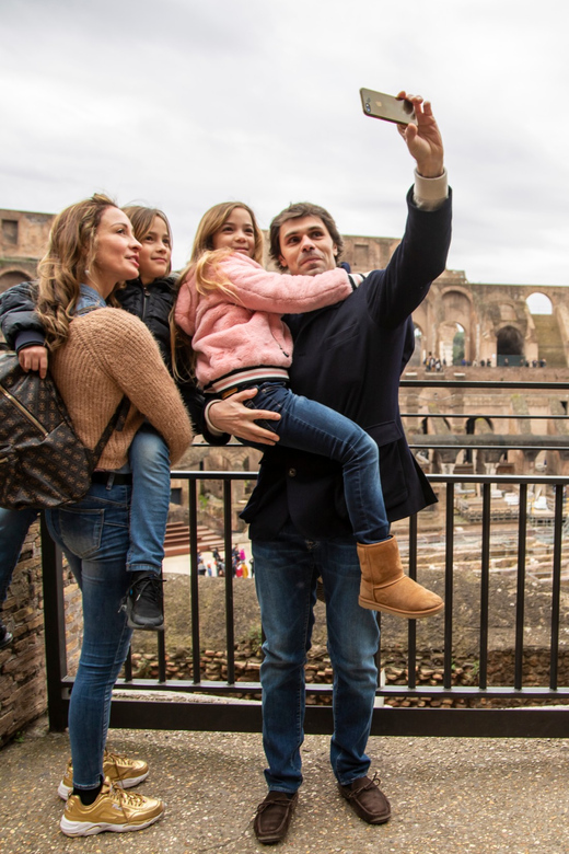 Rome: Kid-Friendly Colosseum Experience and History Tour - Walking the Roman Empire: Forum, Palatine Hill, and the Story in Order