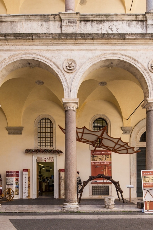 Rome: Leonardo da Vinci Exhibition Entrance Ticket - Audio and guidance: when headphones make the machines click