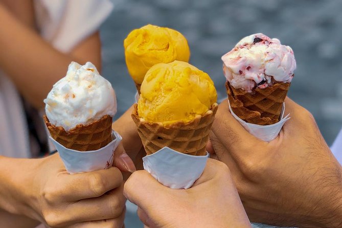 Rome Max 6 People Walking Tour: Pantheon, Trevi Fountain, Gelato - Pantheon interior: what you see, and the ticket caveat
