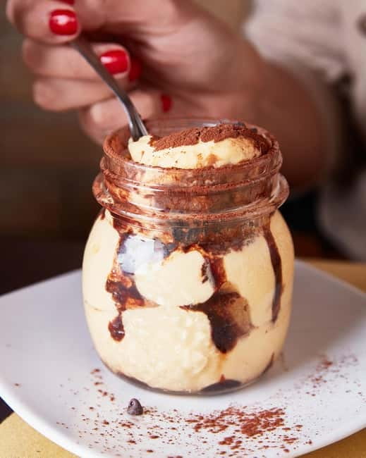 Rome & Milan: Cooking class & wine pairing at Come Na Vorta - Who should book this pasta and wine class?