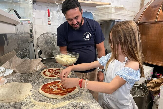 Rome: Neapolitan Pizza Cooking Class in Front of the Vatican - Languages and Help on the Spot: Italian, English, French