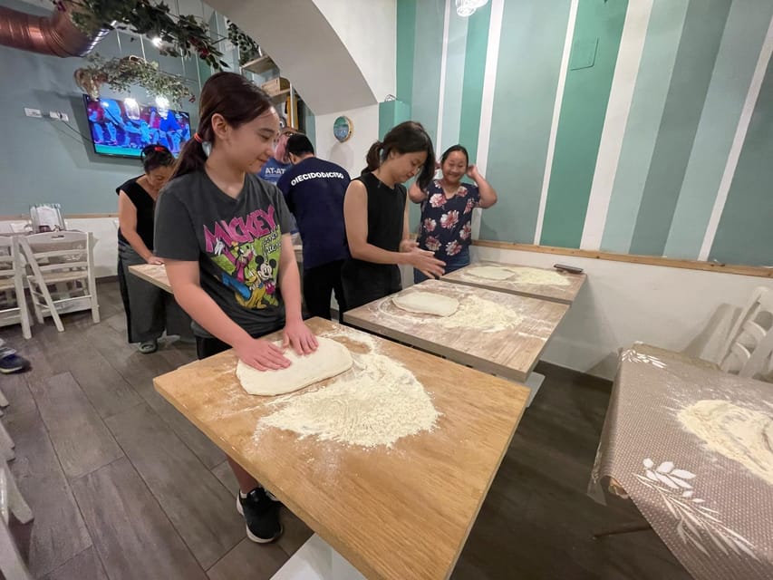 Rome: Neapolitan Pizza Cooking Class in Front of the Vatican - Photo Moments and Hosting Style: Elisa and the Team