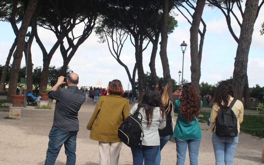 Rome: Night Tour of the City by Golf Cart (Private option) - Ending at Pincio Terrace: The Best Finish for an Evening Tour