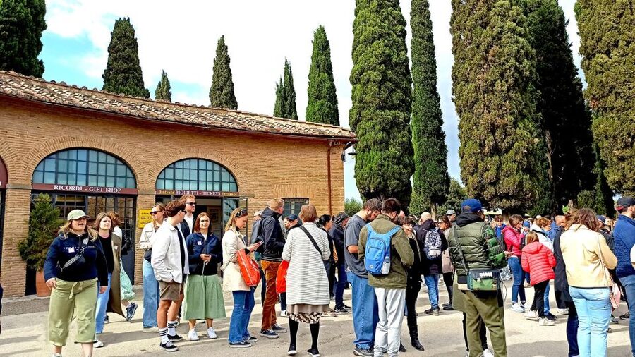 Rome: Official Catacombs Guided Tour with Golf Cart Shuttle - Why the Appian Way Catacombs Feel More Peaceful Than Rome’s Center