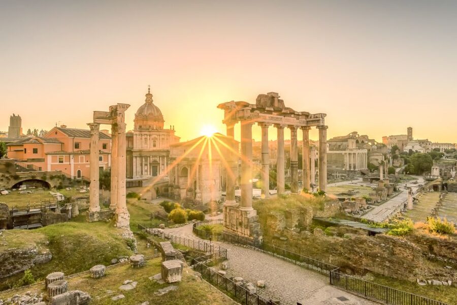 Rome: Official Colosseum, Roman Forum and Palatine Hill Tour - Entering the Colosseum: engineering, gladiators, and the second tier views