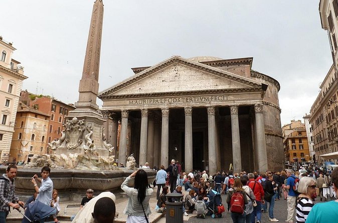 Rome Pantheon Guided Audio Tour Skip The Line Escorted Entrance - Audio on your smartphone: the setup is simple, but headphones matter