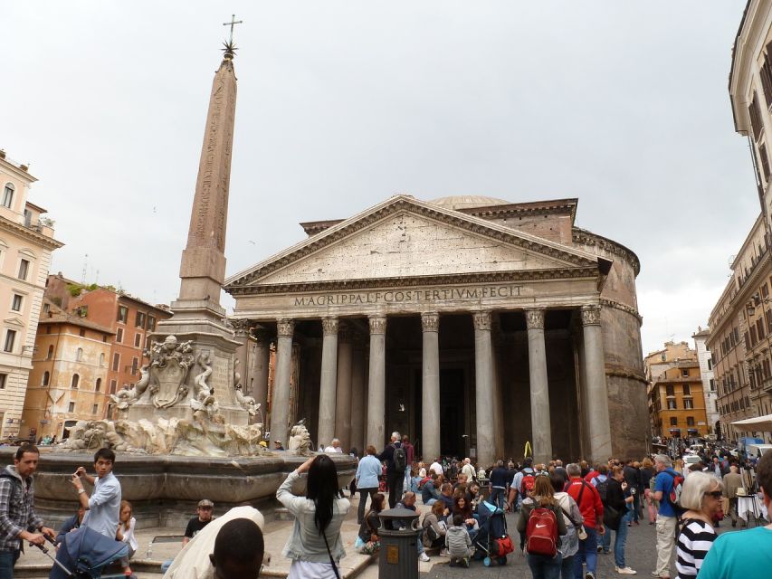 Rome: Pantheon Guided Tour with Entry Ticket and Headsets - Fast-Track Entry at Piazza della Rotonda (and how to find your group)