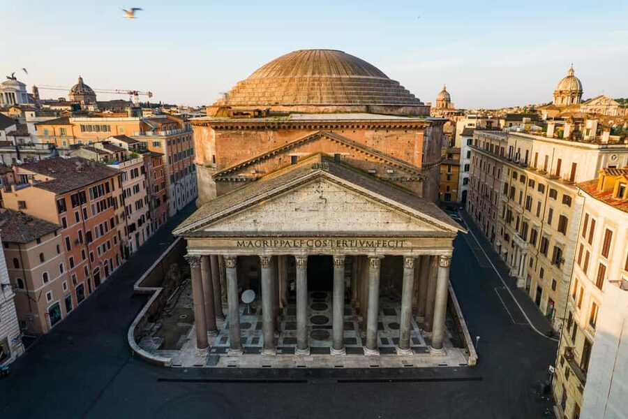 Rome: Pantheon Guided Tour with Fast-Track Ticket - Raphael’s Tomb: Why Artists Chose This Place