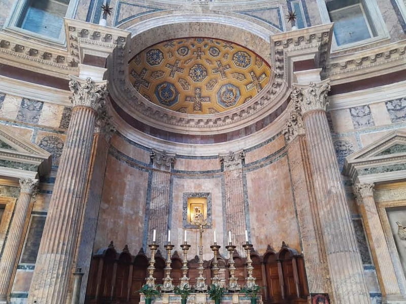 Rome: Pantheon Priority Entry Ticket & Interactive App - What the audio actually covers while you look at the Pantheon