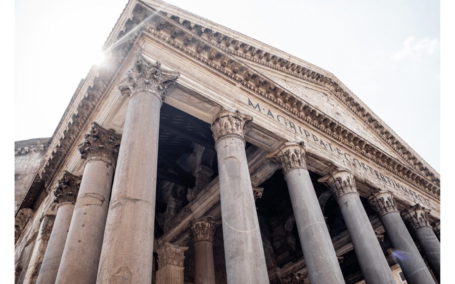 Rome Pantheon Semi-Private Guided Tour with an Archaeologist - Entering the Pantheon: Priority tickets and the dome you can’t stop staring at