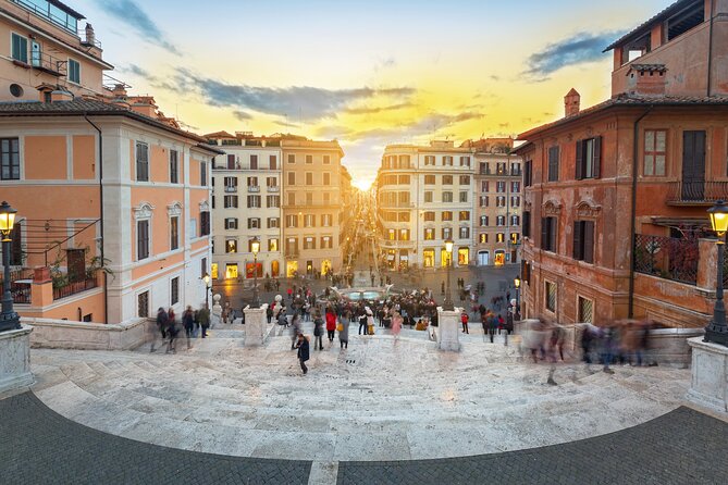 Rome: Pantheon, Trevi Fountain and Roman Squares Guided Tour - Trevi Fountain: How to See an Icon Without Losing the Thread