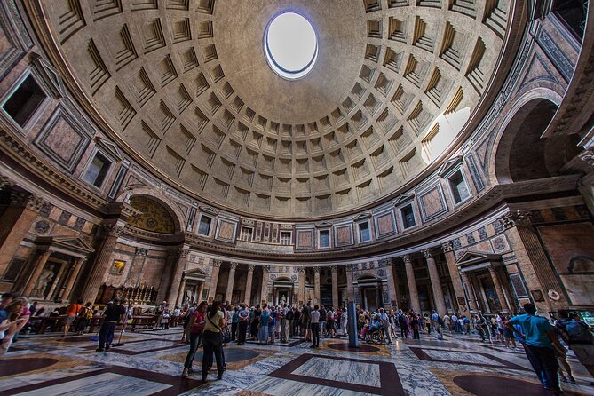 Rome: Pantheon, Trevi Fountain and Roman Squares Guided Tour - Spanish Steps and La Barcaccia: Fashion Streets and a Strong View