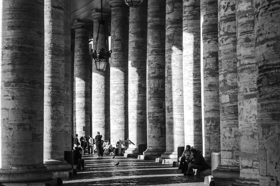 Rome: Papal Audience Guided Tour at St. Peter’s Square - The meeting point at Sanpietrino Caffè (and why it matters)