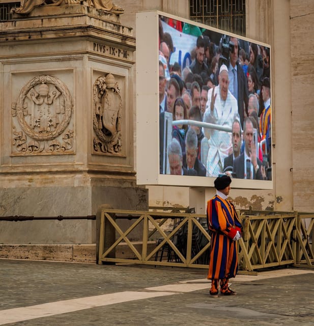 Rome: Papal Audience Tour With Reserved Access - Saint Peter’s Square on Audience Day: What Makes It Worth It