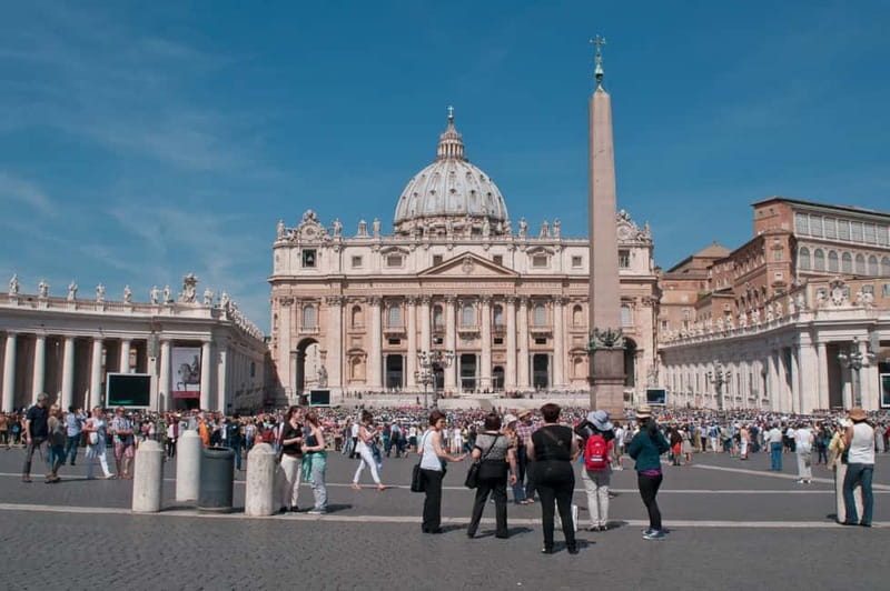 Rome: Papal Audience with Pope Leo XIV & Expert Guide - Entering St. Peter’s Square with a plan (not guesswork)