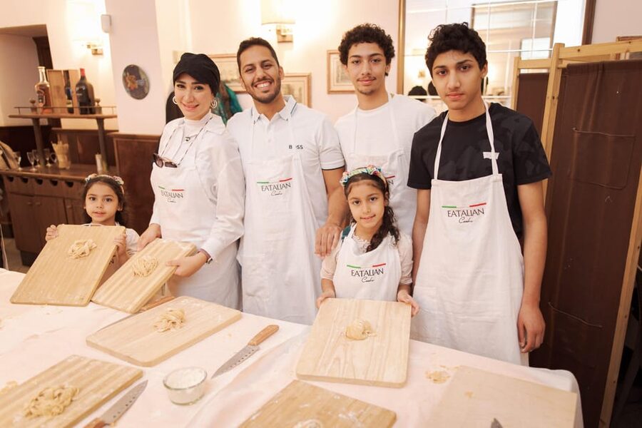 Rome: Pasta and Tiramisu Cooking Class in Piazza Navona - Fettuccine by Hand: What You Learn and Why It Works
