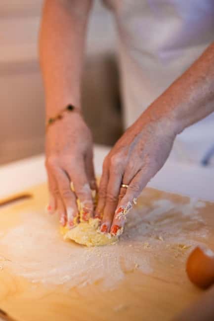 Rome: pasta and tiramisu cooking class in the city center - Key highlights worth your time
