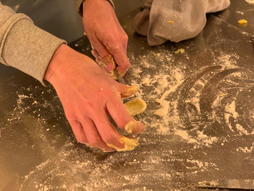 Rome: Pasta & Tiramisu Class with Fine Wine by the Vatican - What you actually learn (and what you can repeat at home)