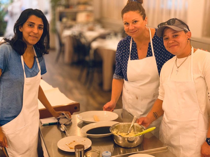 Rome: Pasta & Tiramisu Class with Free Flowing Fine Wine - Free-Flowing Fine Wine or Prosecco While You Cook