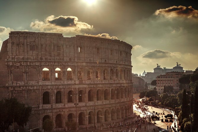 Rome Photo Masterclass: Private Tour & Workshop - From Piazza di Spagna to Spanish Steps: project-building before sunset