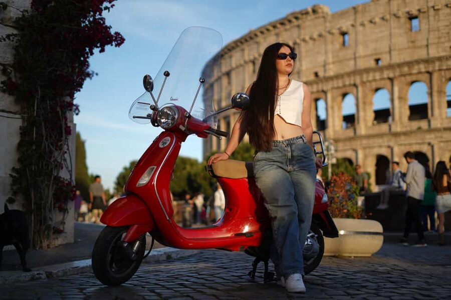 Rome: Photography Service by Vespa Scooter - Janiculum Hill (Colle del Gianicolo): The View That Closes the Loop