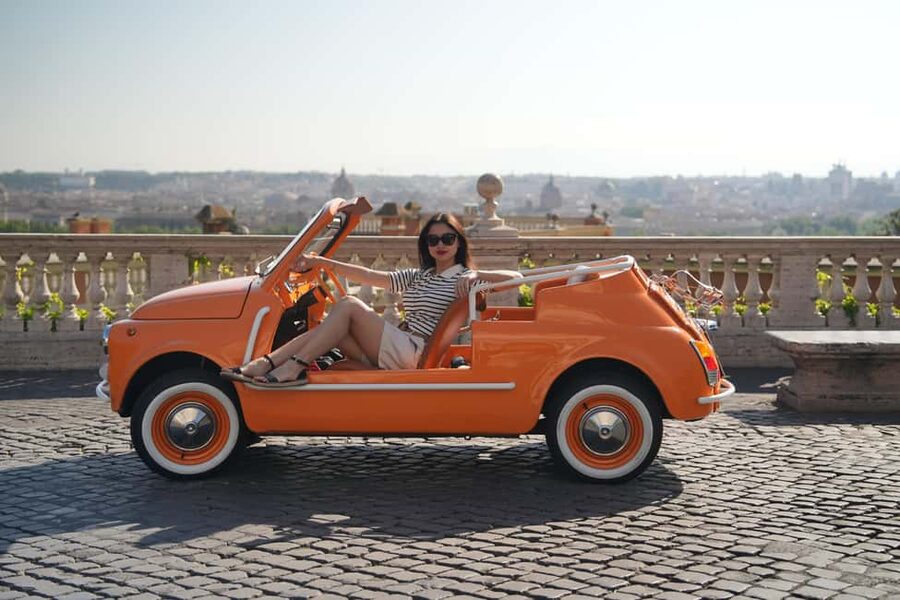 Rome: Photoshoot Service with Vintage Fiat 500 - Giardino degli Aranci: the terrace break with big views